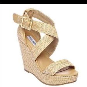 Steve Madden beautiful summer heels ! Offers!